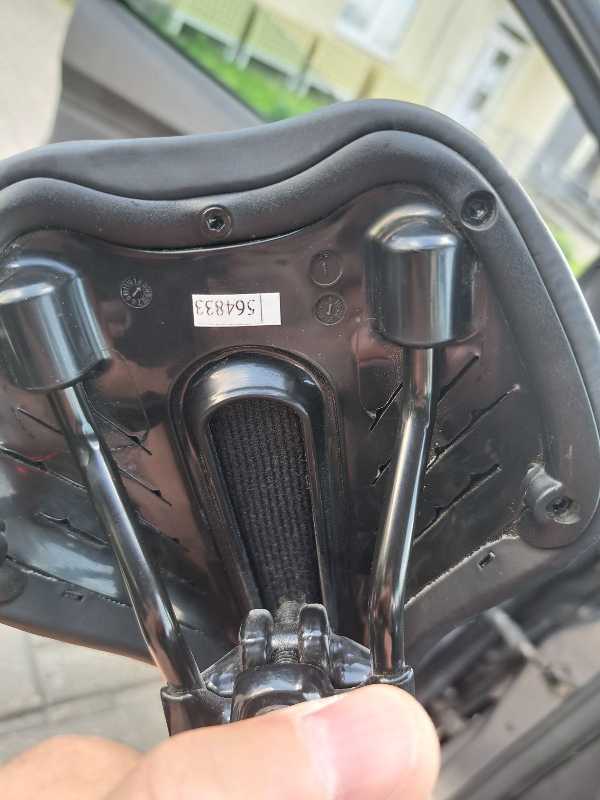 Седло  BONTRAGER  ARVADA