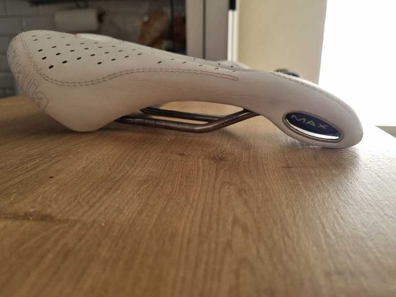 Selle italia gel flow max. Отправлю