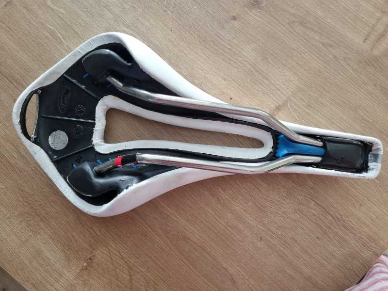 Selle italia gel flow max. Отправлю