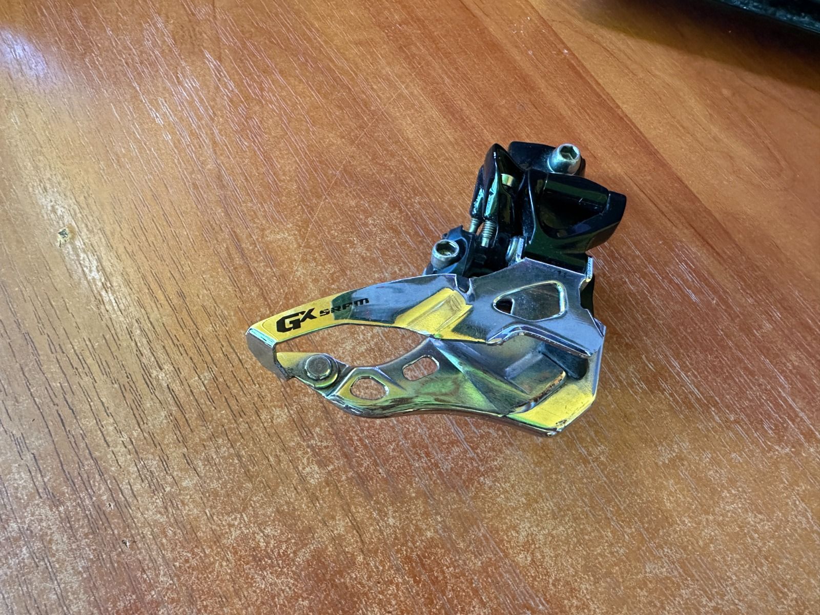 Передний переключатель SRAM GX