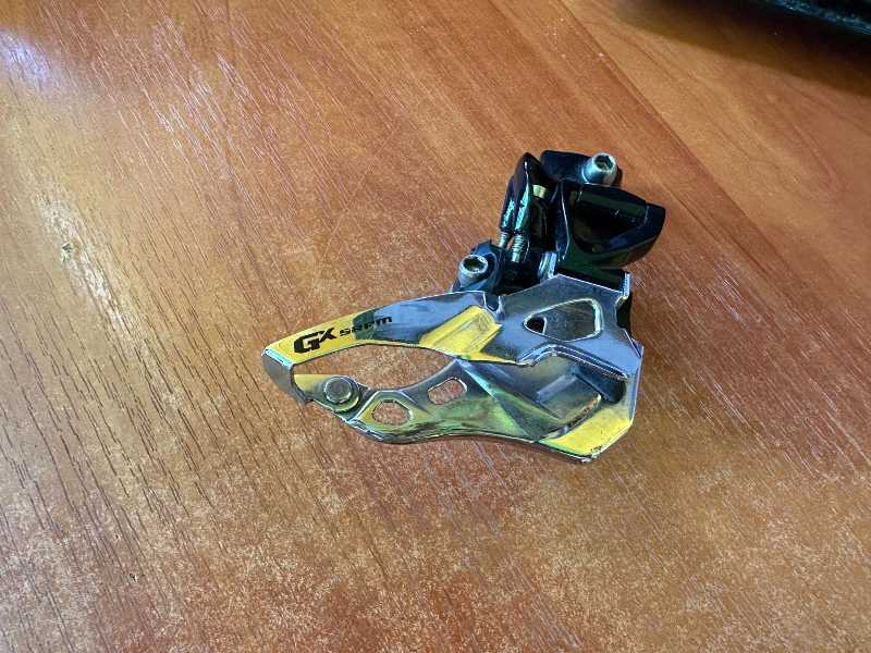 Передний переключатель SRAM GX