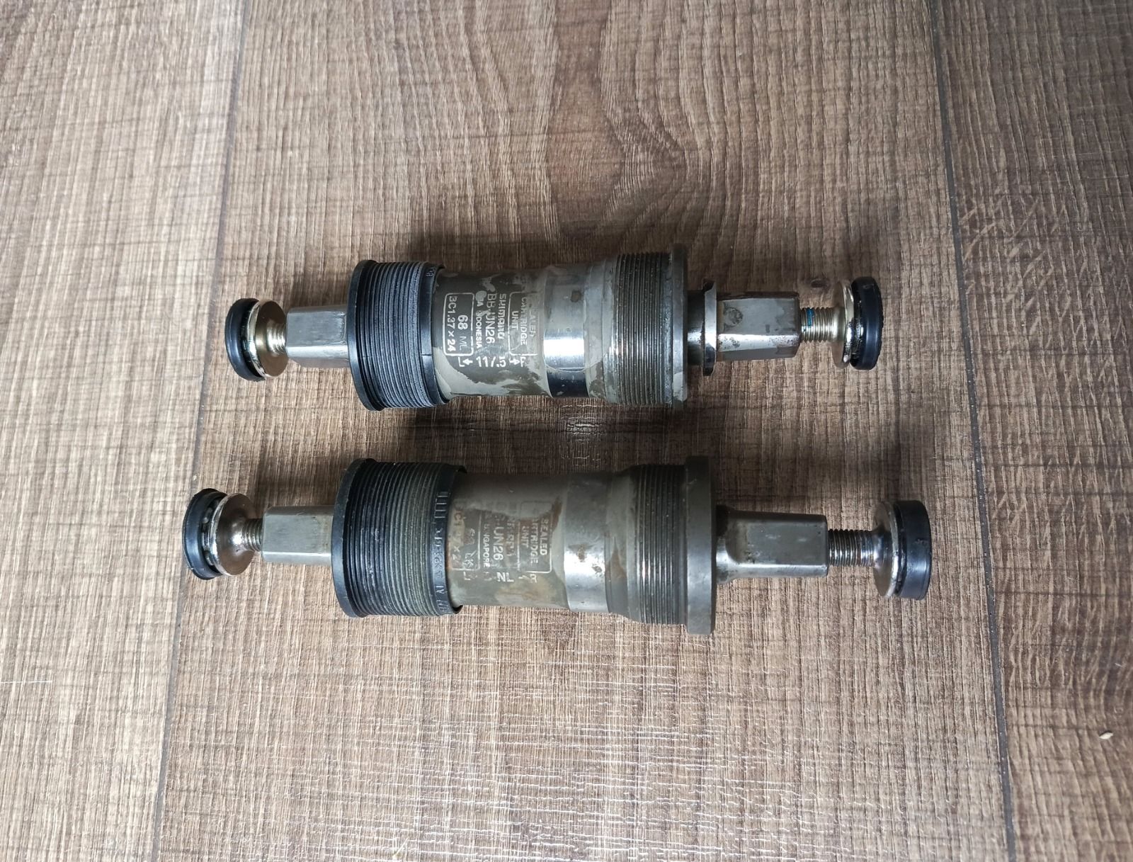 Каретки Shimano ВВ-UN26 68х117,5 мм и 122,5 мм с болтами