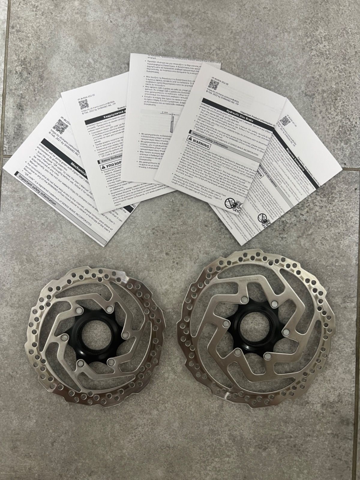 Комплект роторы Shimano SM-RT10 CL - 180 и 160 мм.