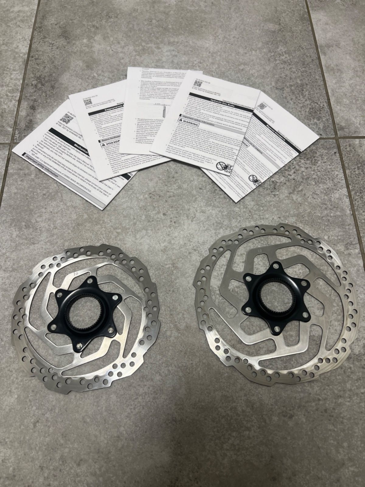 Комплект роторы Shimano SM-RT10 CL - 180 и 160 мм.