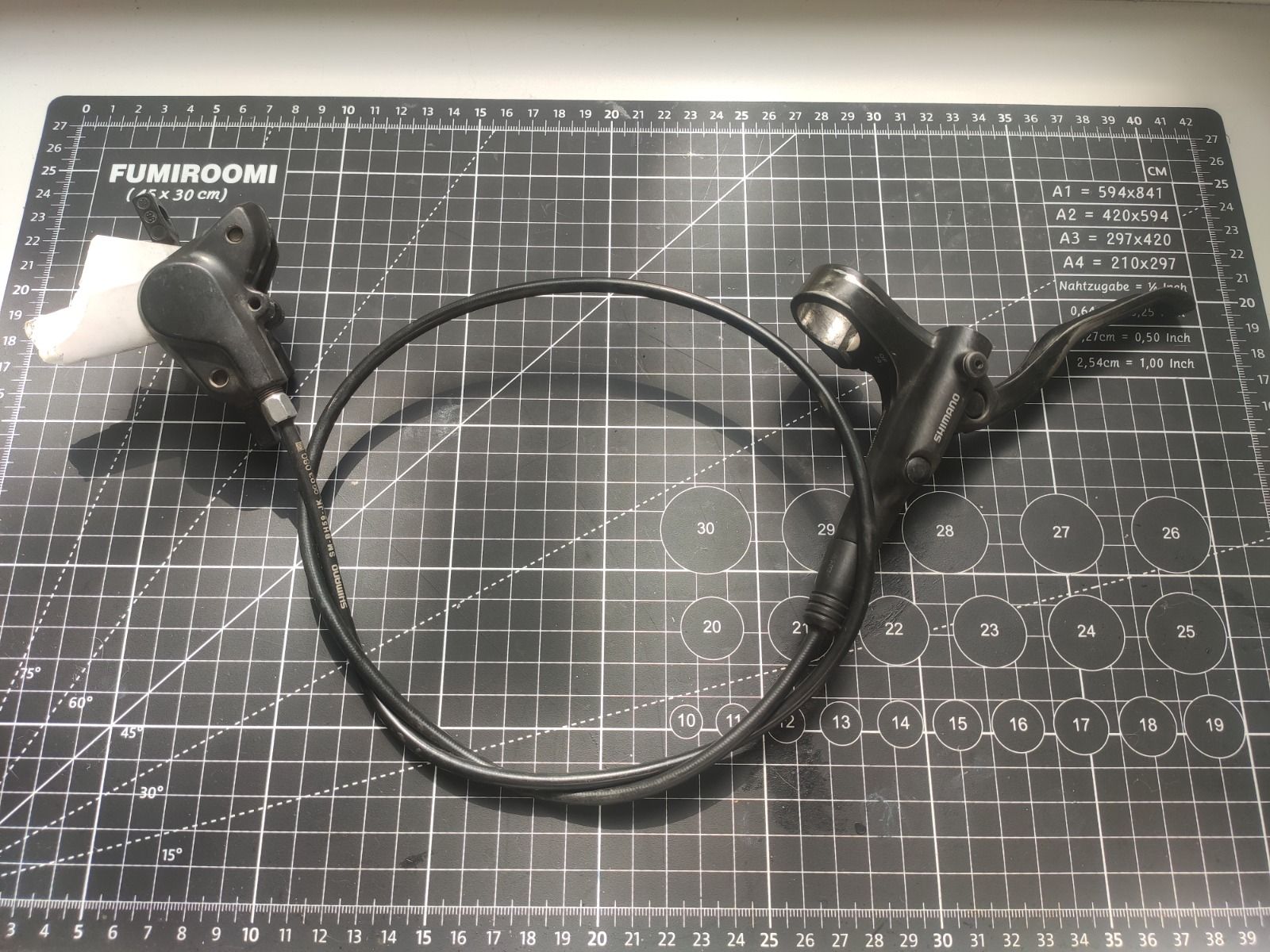 Гидравлические тормоза Shimano MT200