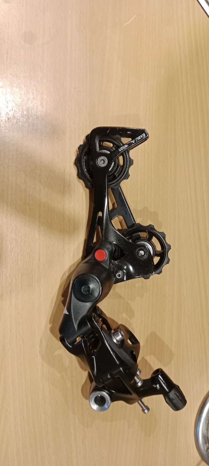 Задний переключатель Sram