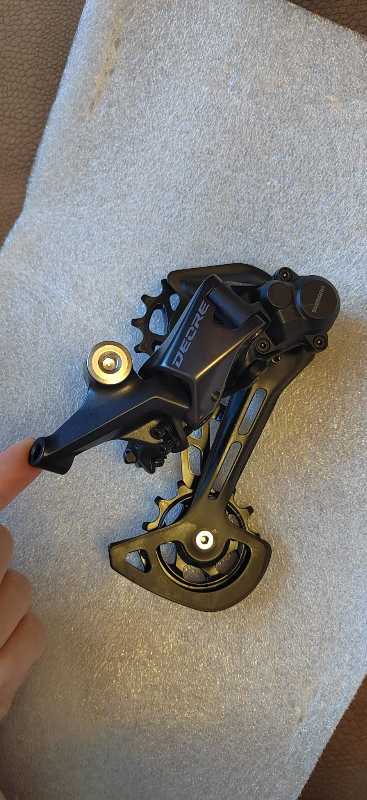Переклюк 12 ск новый. shimano m6100
