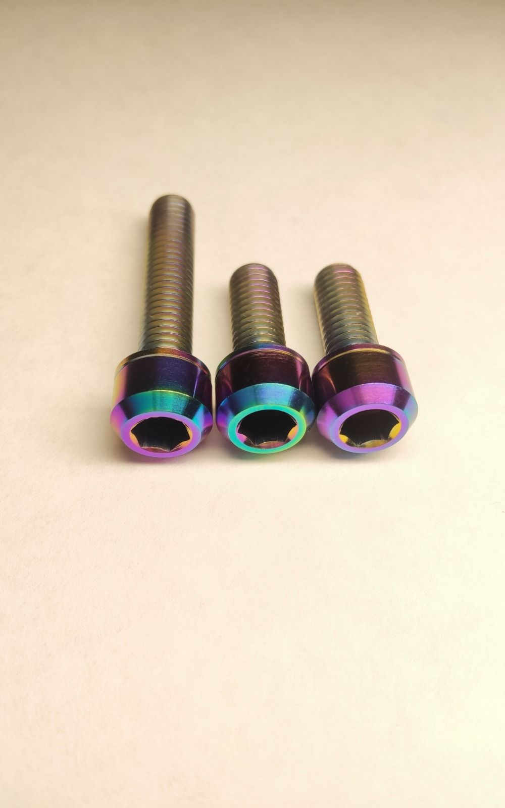 Титановые болты М6