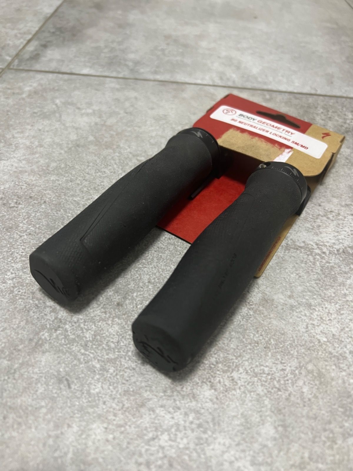 Грипсы Specialized BG Neutralizer Locking