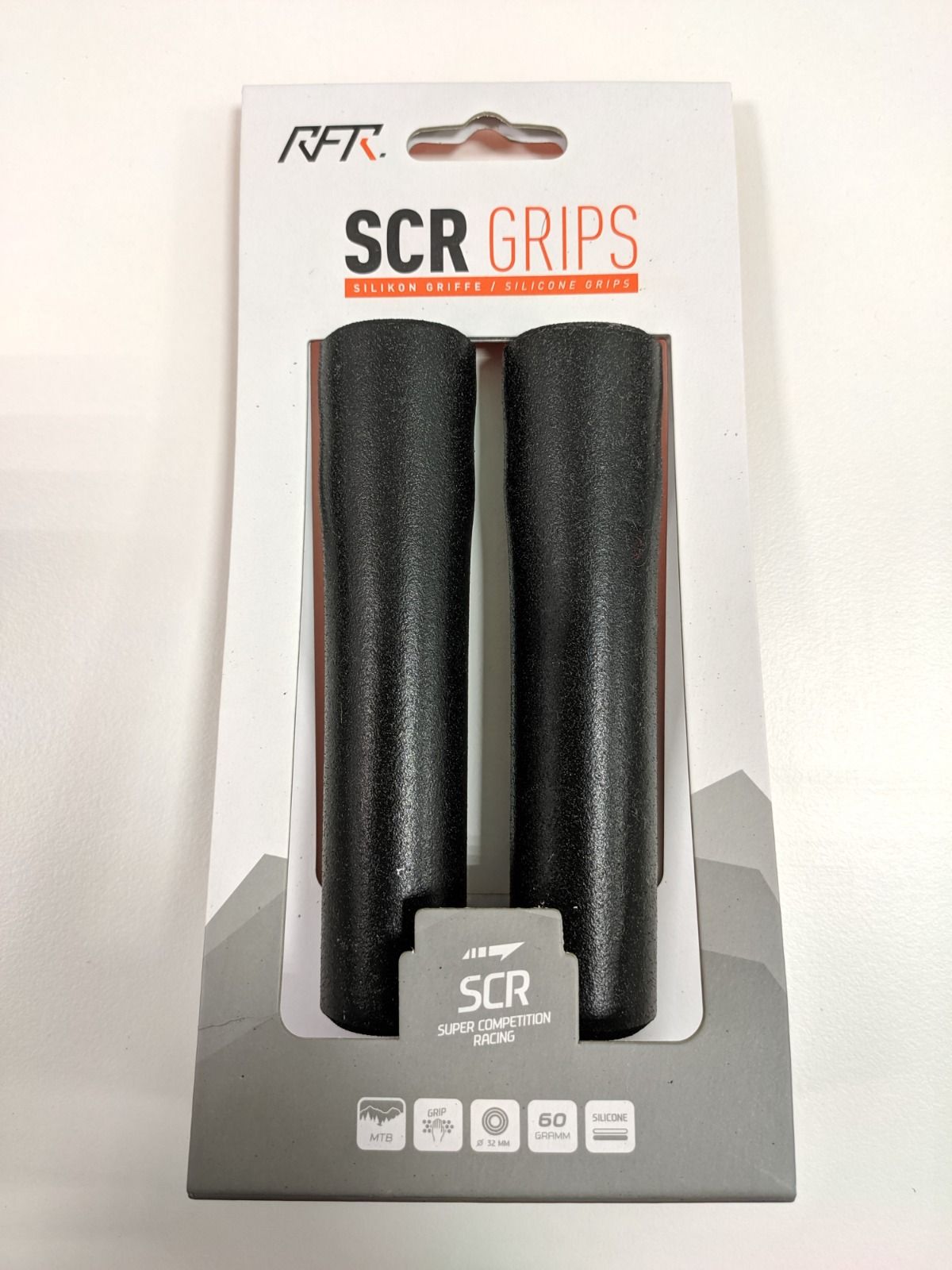 Новые вспененные грипсы RFR (Cube) SCR (32мм, 60г)