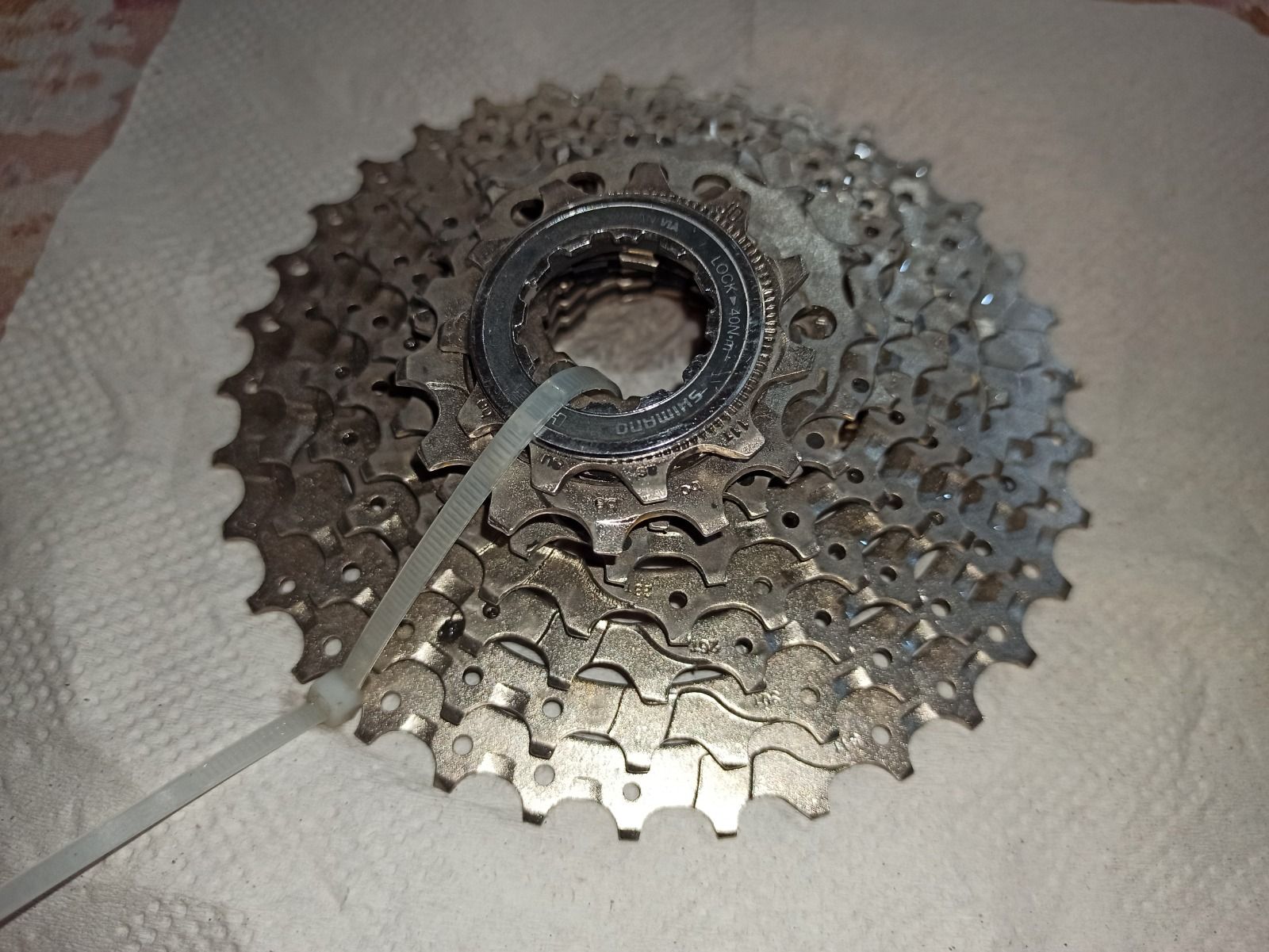 2 Кассеты 9 (ск.) и трещотка 7 (ск.) Shimano.