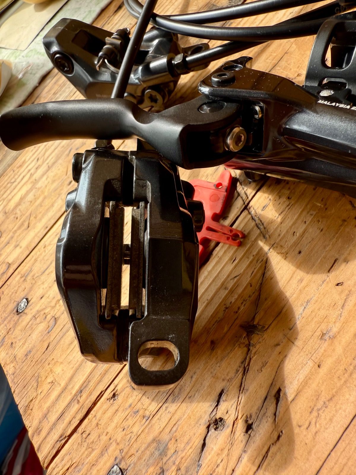 Тормоза гидравлические Shimano Deore M6100