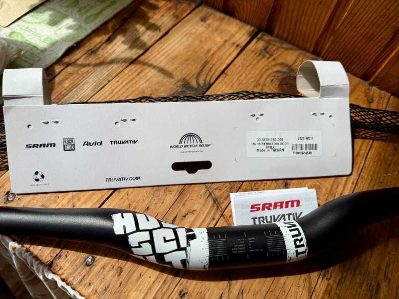 Руль Truvativ Hussefelt 700 + грипсы Truvativ в подарок!