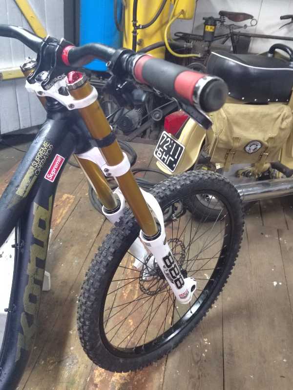 Marzocchi 888