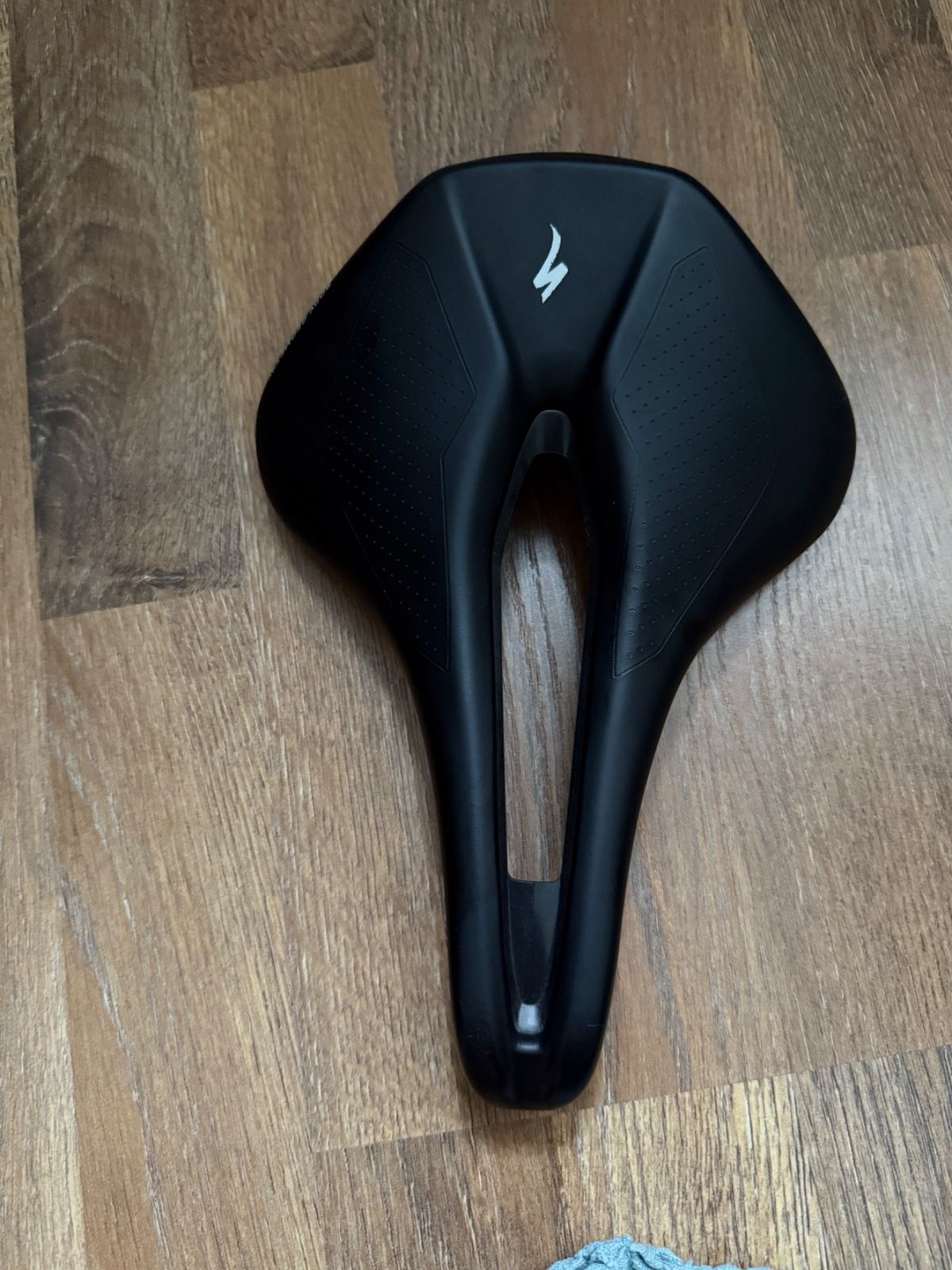 Седло Specialized power 168 мм.