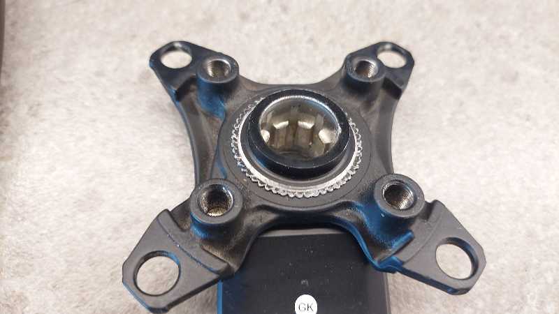 Шатуны Shimano Deore FC-M521 175 BCD 104 Octalink (вес 474 г)
