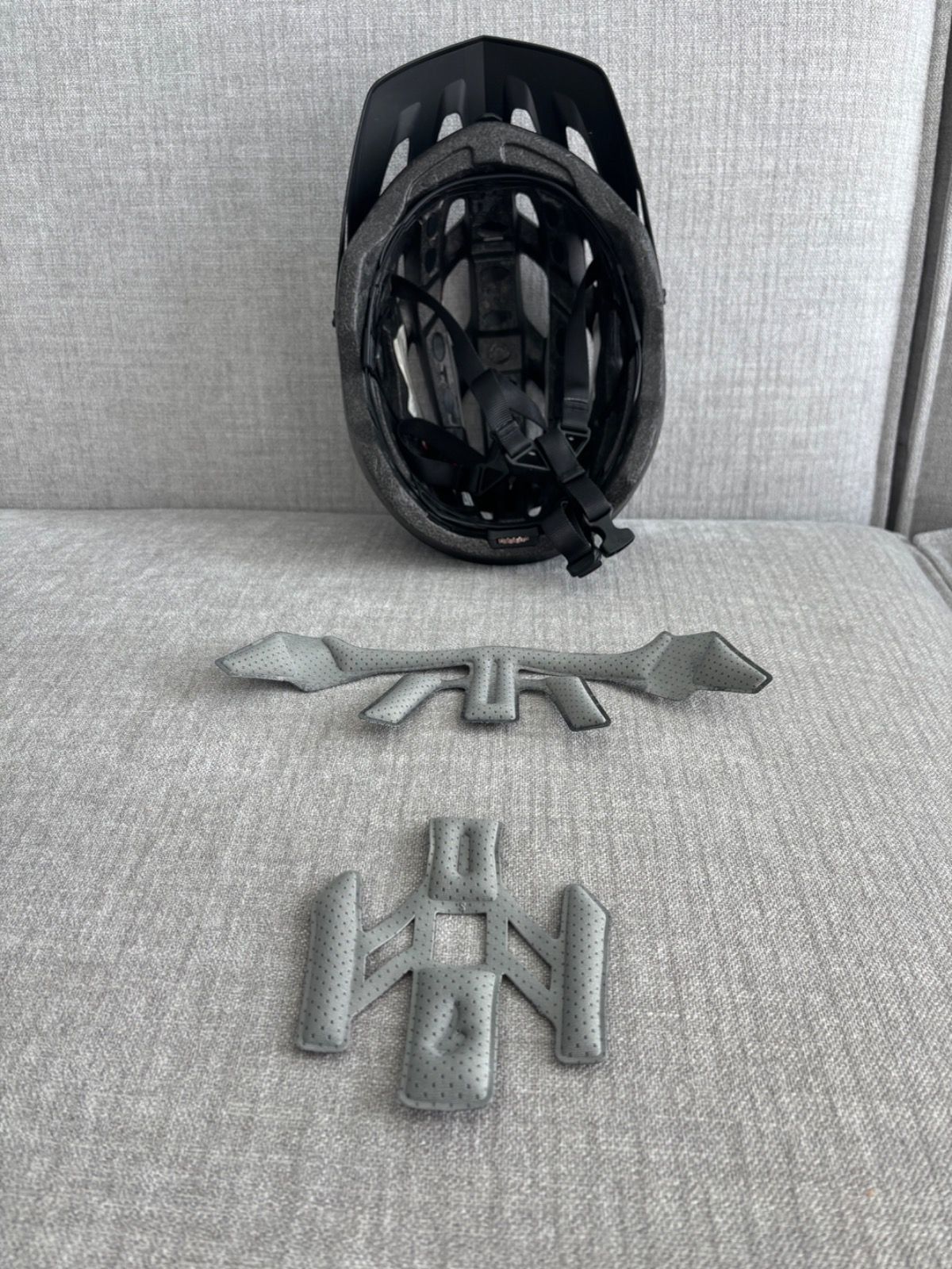 Шлем Specialized
