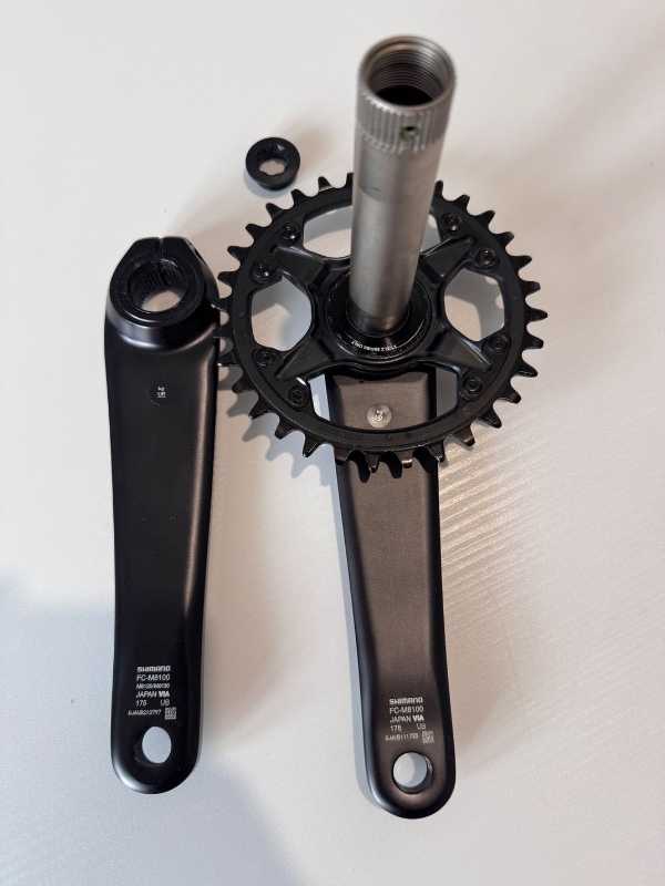 SHIMANO Deore XT FC-M8100-1 шатуны (система)