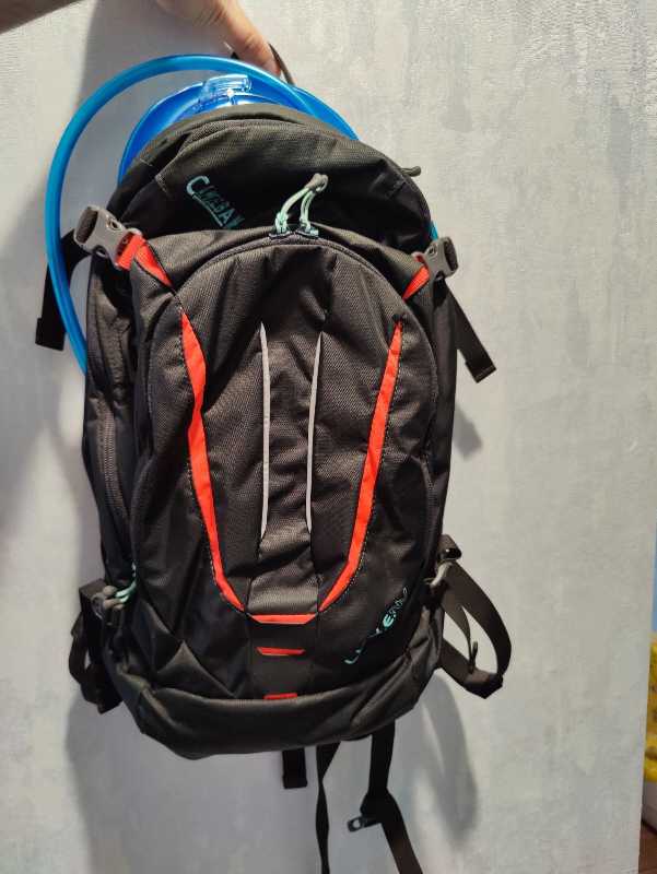 велорюкзак CamelBak L.U.X.E. NV с гидропаком