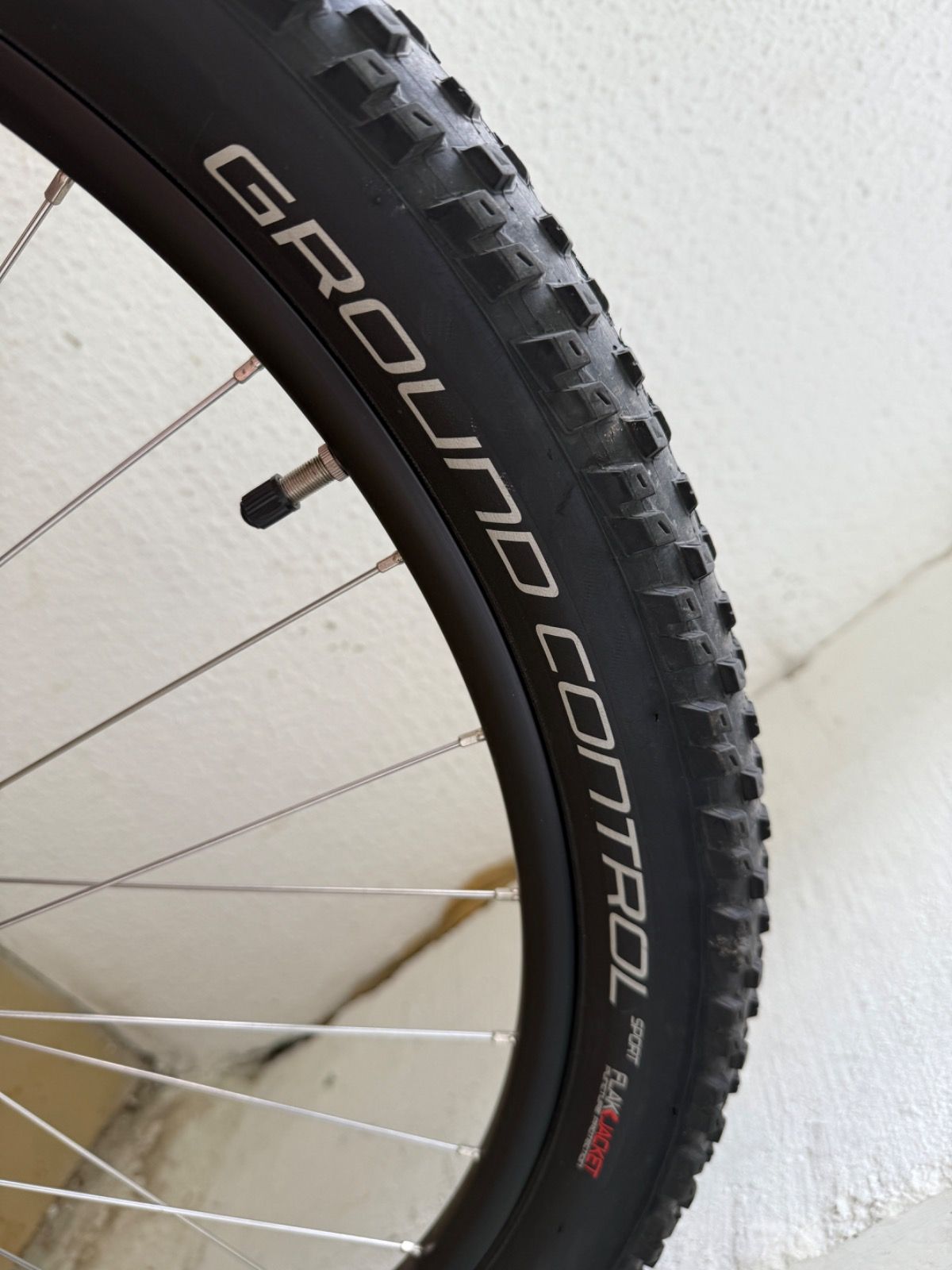 Specialized Ground Control Sport 29х2.3 / пара-2 шт.