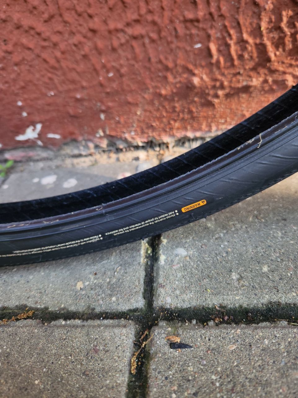 Бескамерные покрышки Giant Fondo 2 700-32C