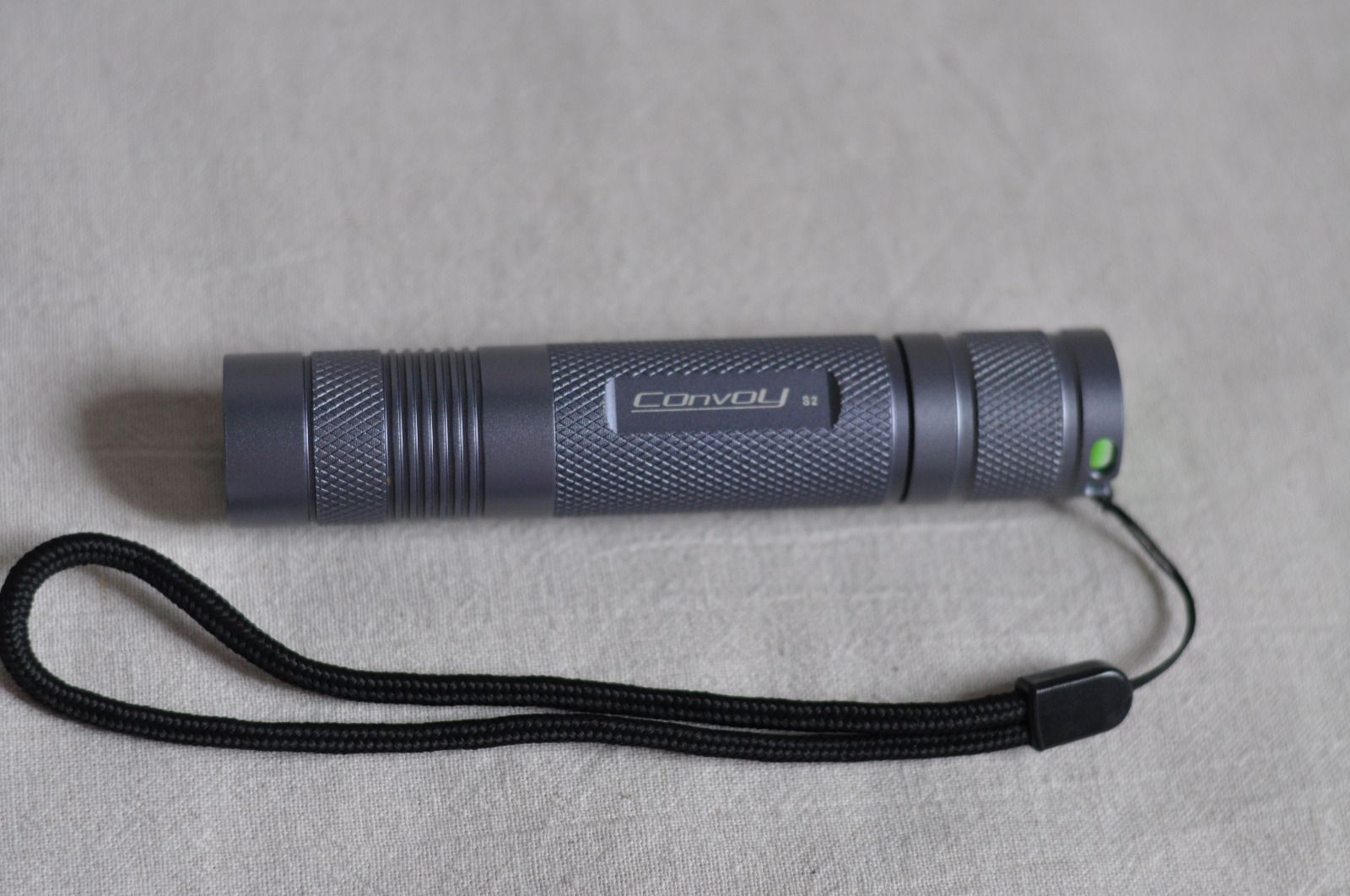 Фонарик Convoy s2