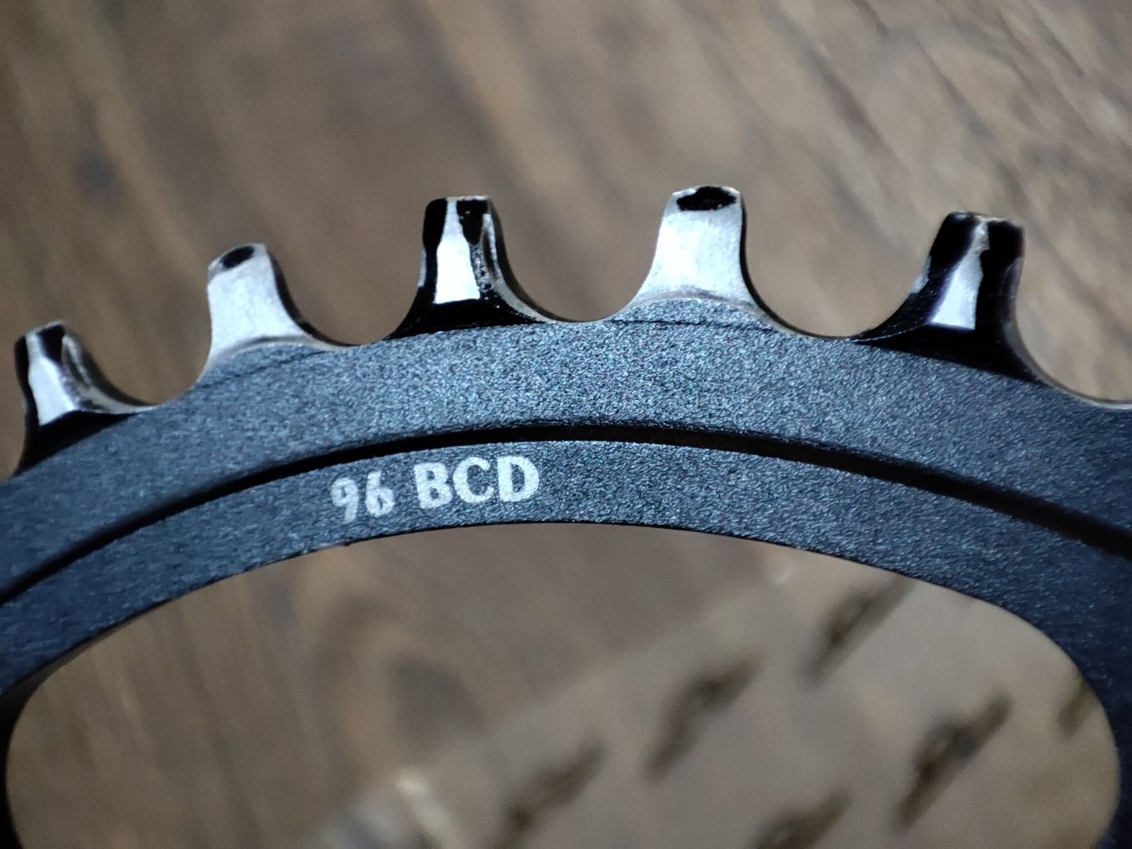 SunRace BCD 96 38T Narrow Wide Симметричная