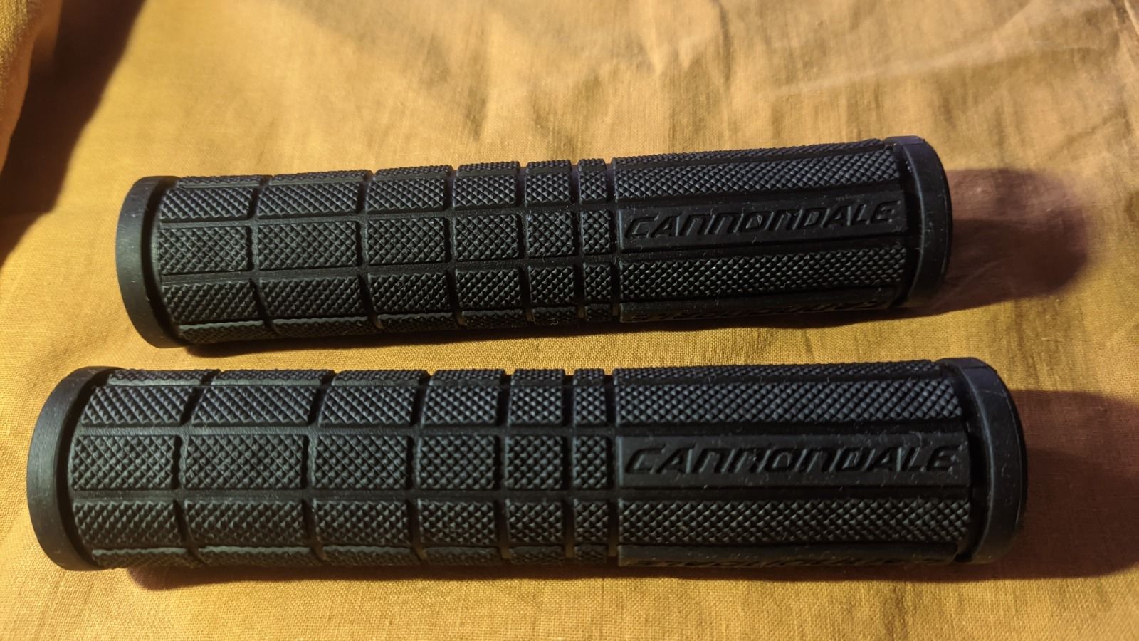 Оригинальные грипсы Cannondale 13.5 см
