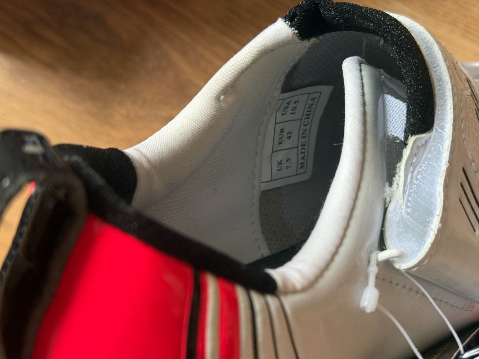 Louis Garneau Tri-400. 42 EU.