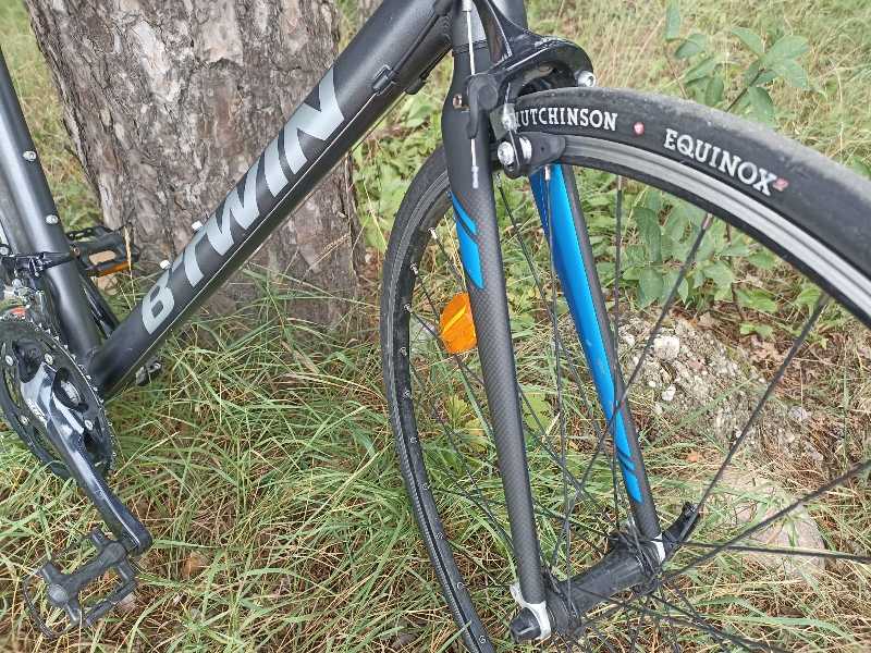 Шоссейный велосипед btwin triban 500