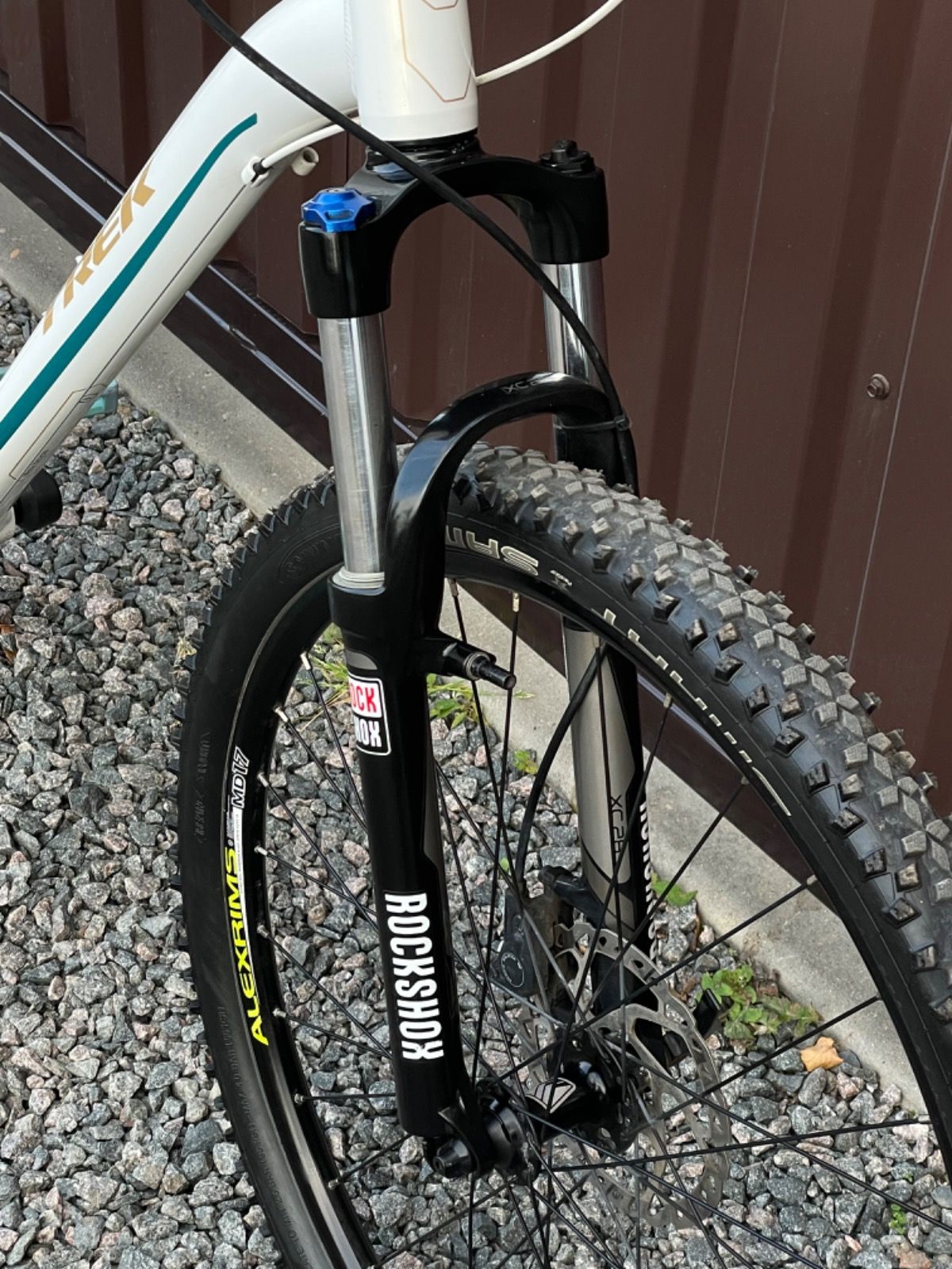 Trek Sky на Roch Shox