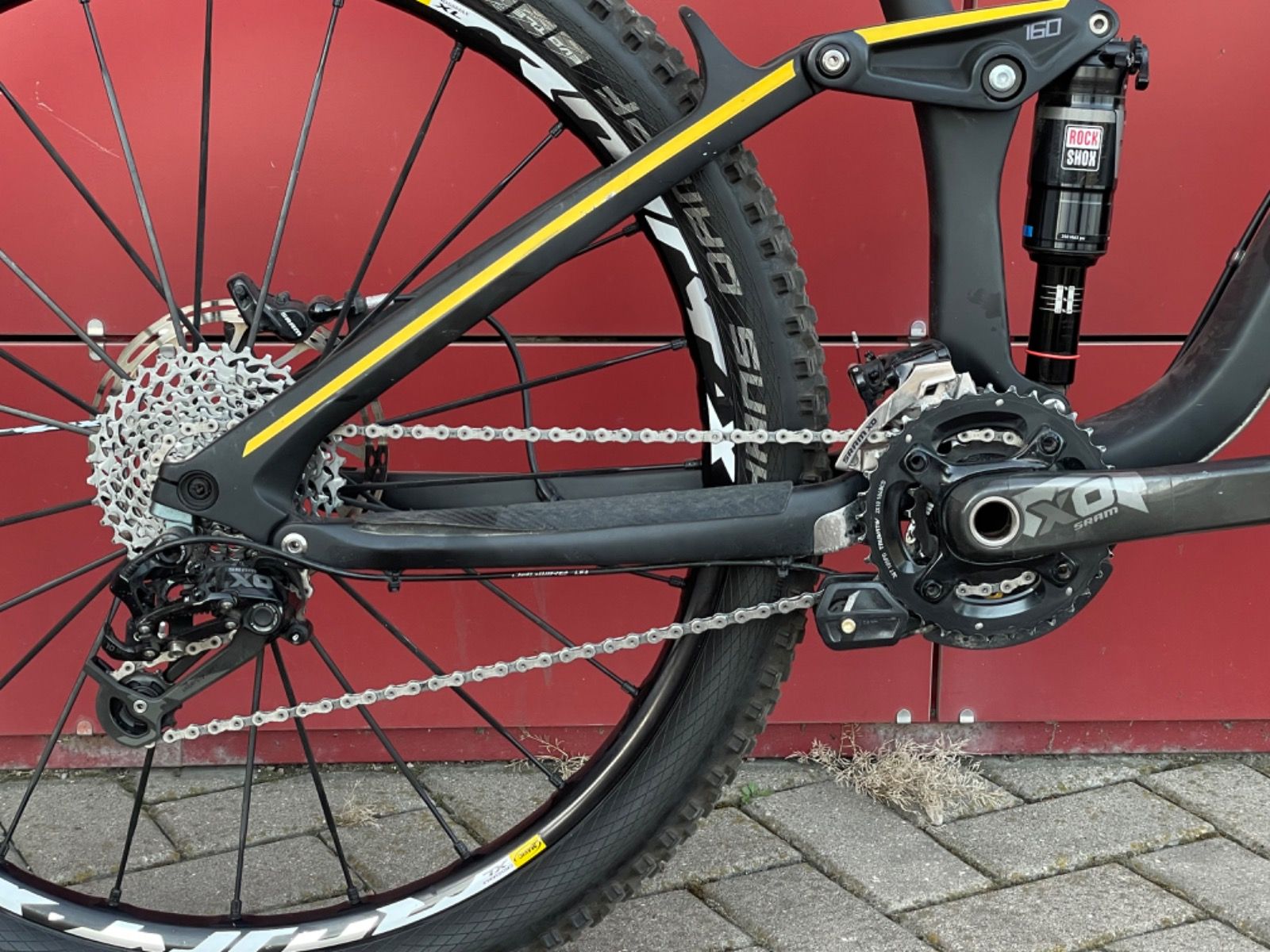 Radon Slide 160 Carbon 9.0