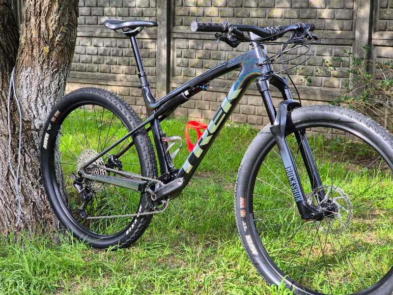 Trek supercaliber 9.6 GEN 2 2025 L размер карбоновый двухподвесный кросс-кантрийный велосипед