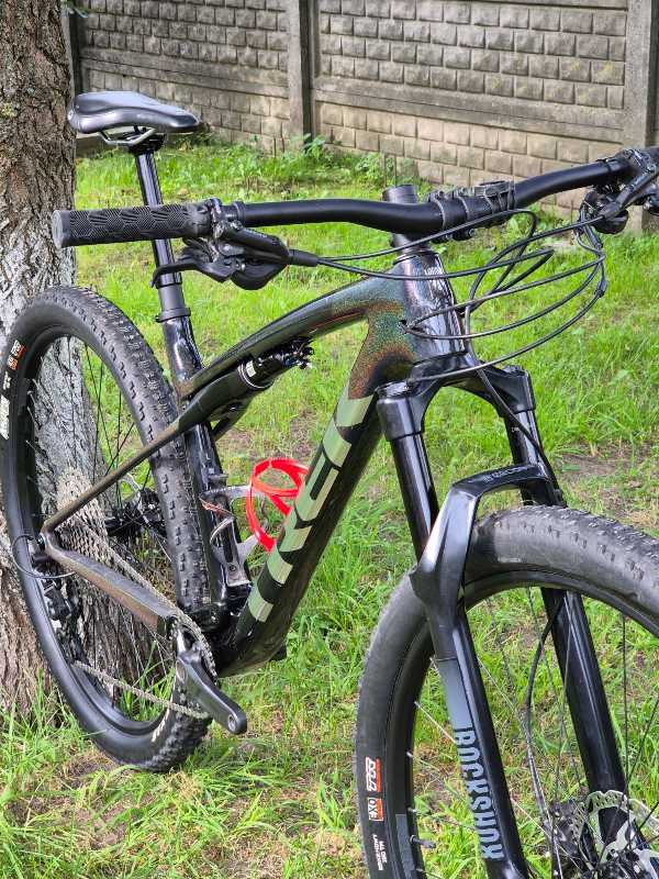 Trek supercaliber 9.6 GEN 2 2025 L размер карбоновый двухподвесный кросс-кантрийный велосипед