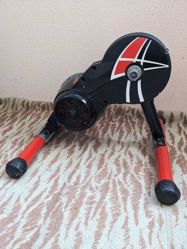 Велостанок (велотренажер) Elite Turbo Muin