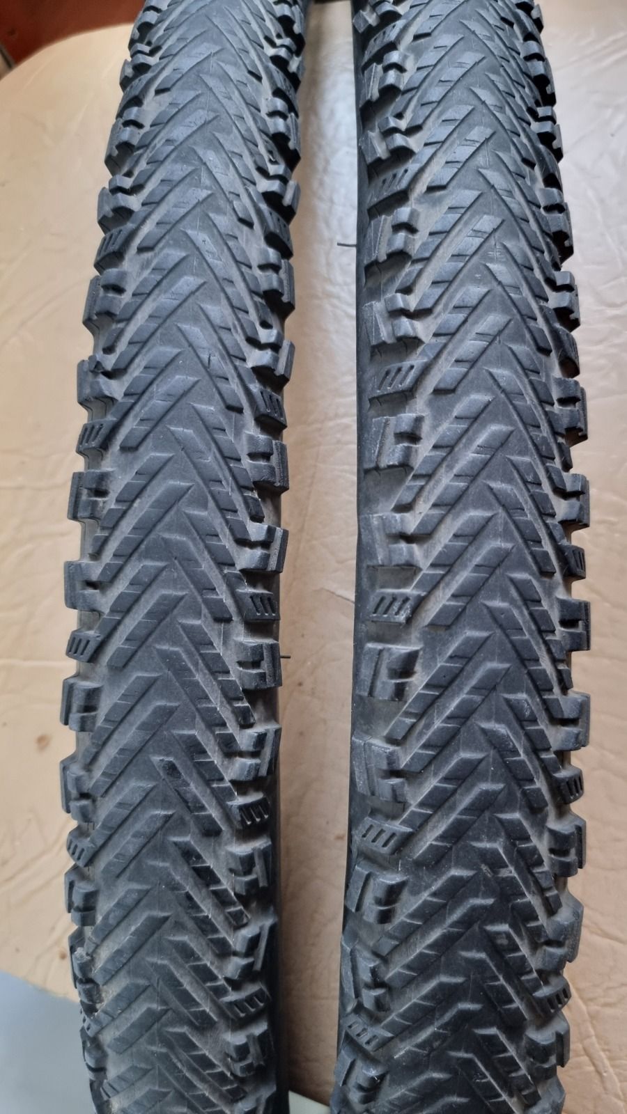 maxxis tread lite 29×2.1