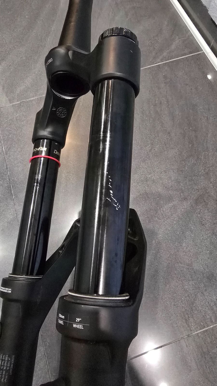 Вилка RockShox Lyric Select+ 150 мм