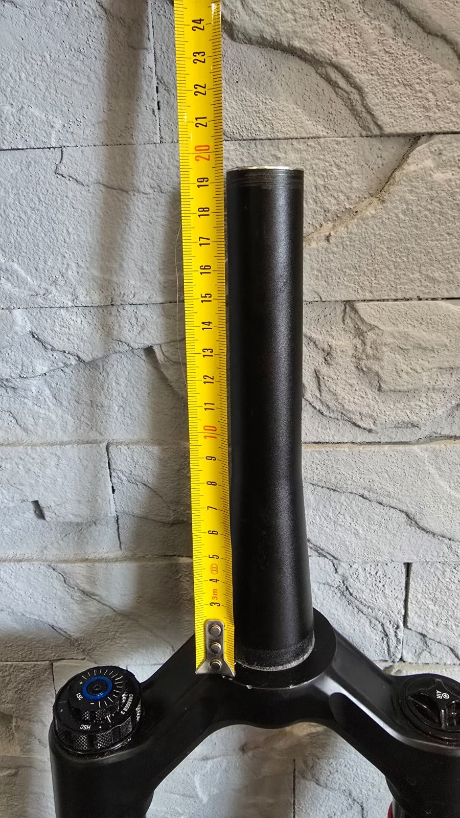 Вилка RockShox Lyric Select+ 150 мм