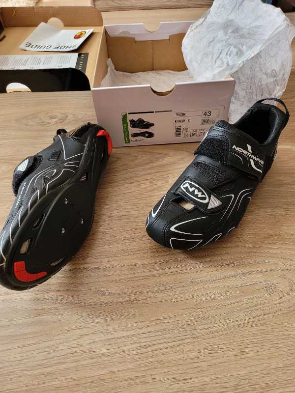 Велотуфли контактные шоссейные NorthWave Tri-Sonic 43р, новые