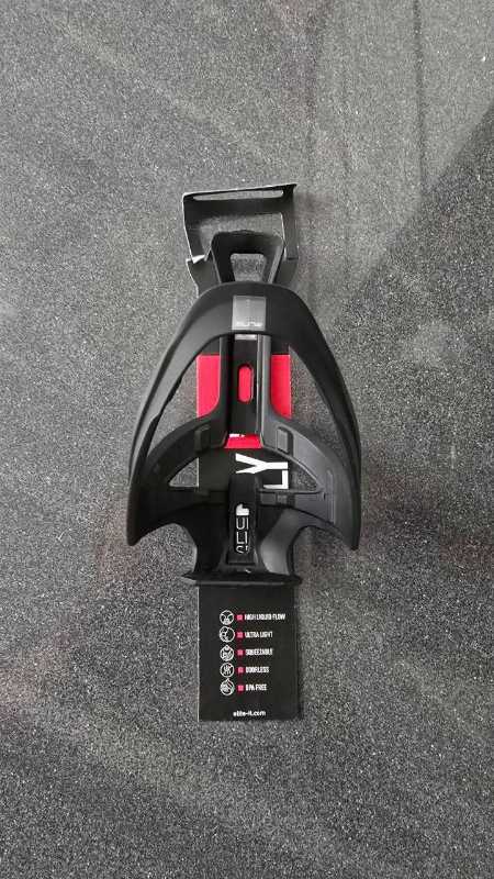 Флягодержатель Elite Rocko Carbon