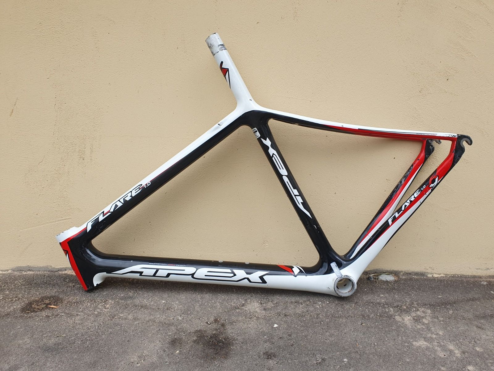 рама карбоновая Apex