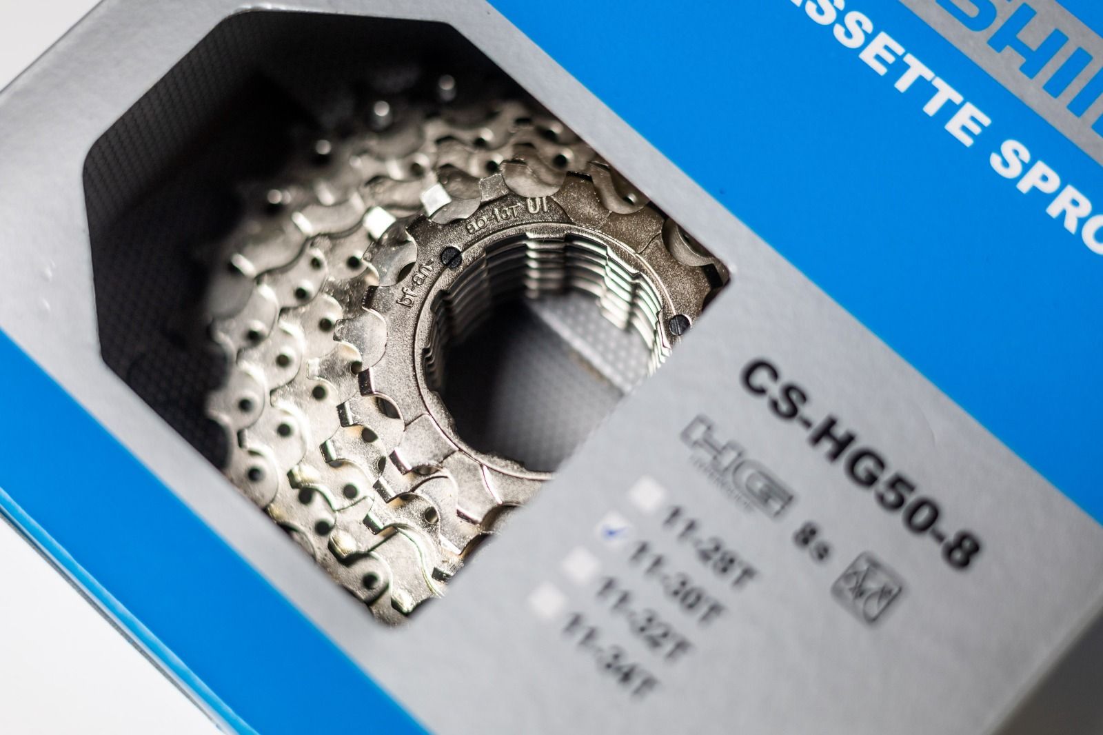 Новые кассеты Shimano HG50-8, 8ск, 11-30 и 11-34