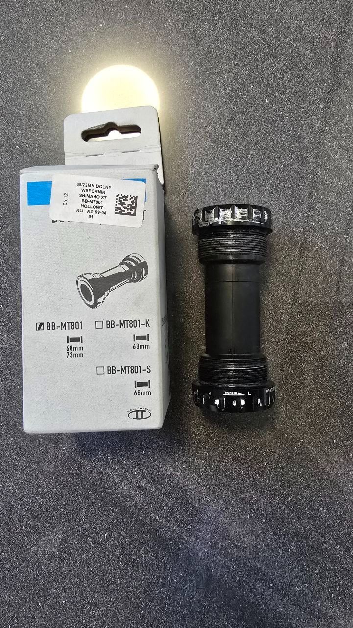 Каретка Shimano XT BB-MT801