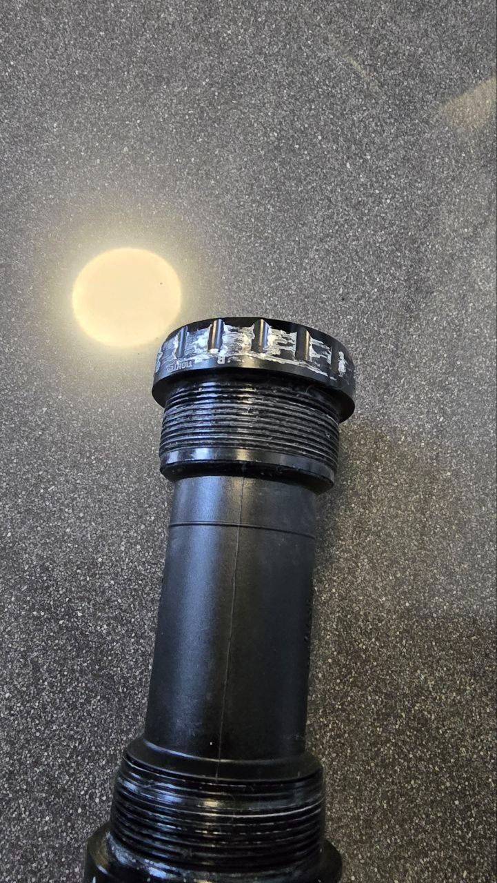 Каретка Shimano XT BB-MT801