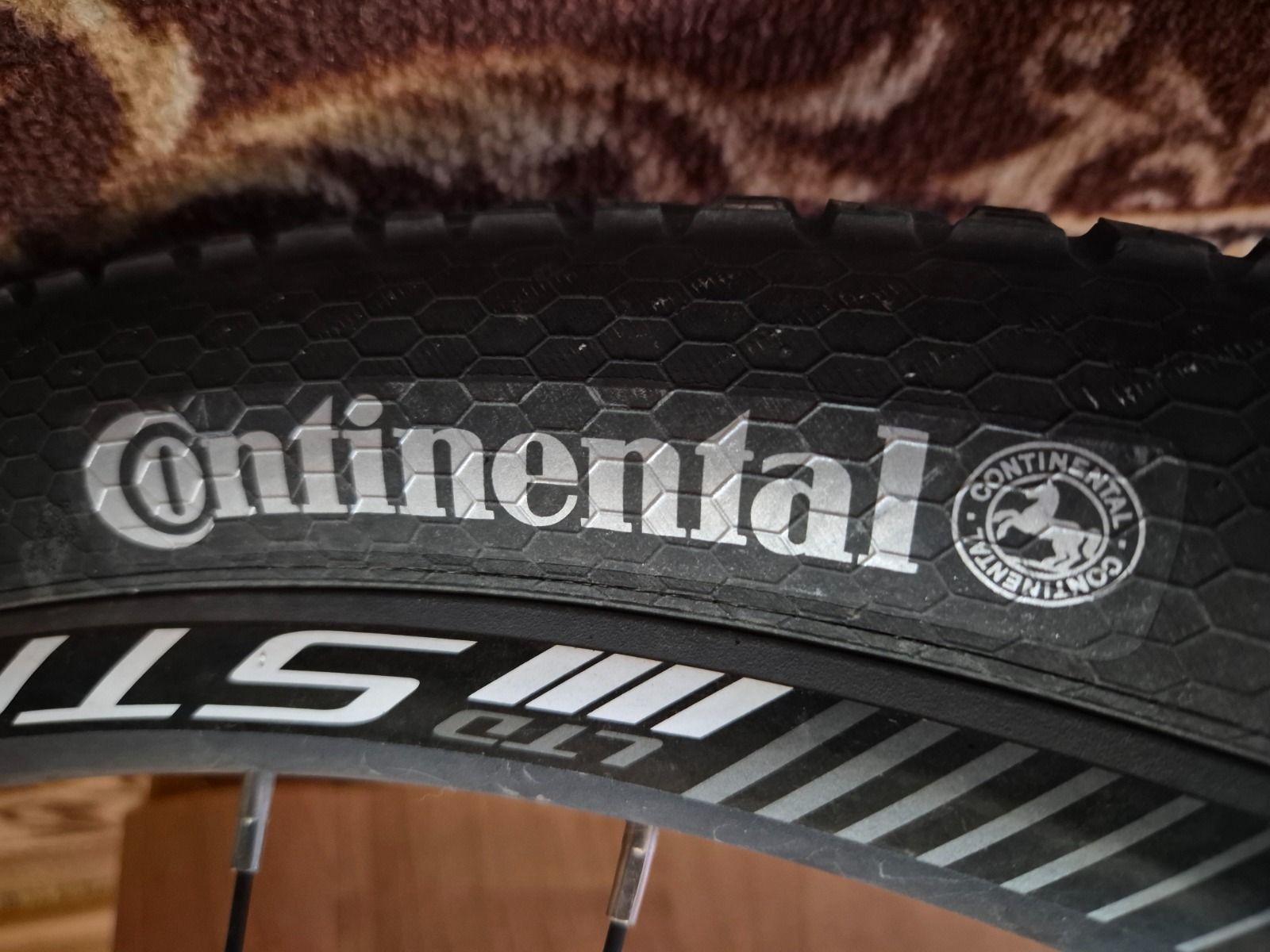 Покрышки 29×2.2 Continental Race King