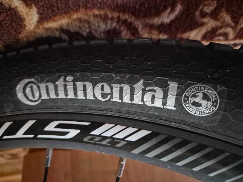 Покрышки 29×2.2 Continental Race King