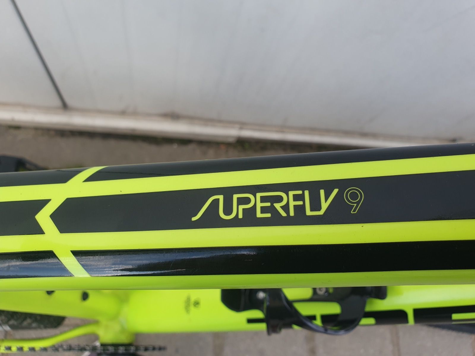 Велосипед Trek Superfly 9