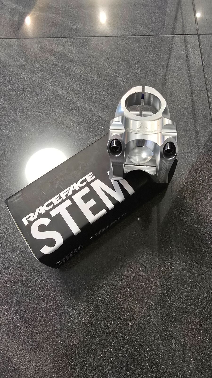 Вынос Race Face Turbine