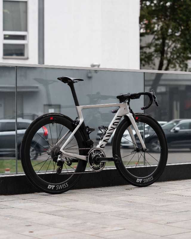 Canyon Aeroad CF SL 8