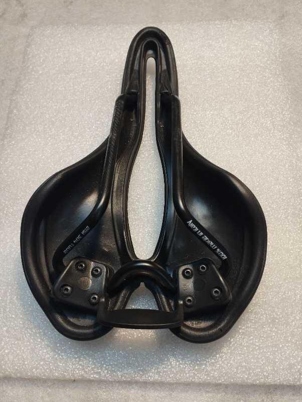 Седло велосипеда Selle SMP